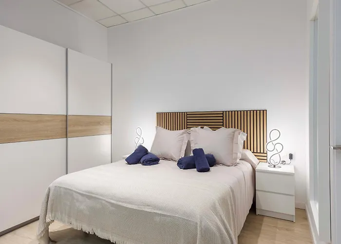 Grupo Torres De Quart Apartment *