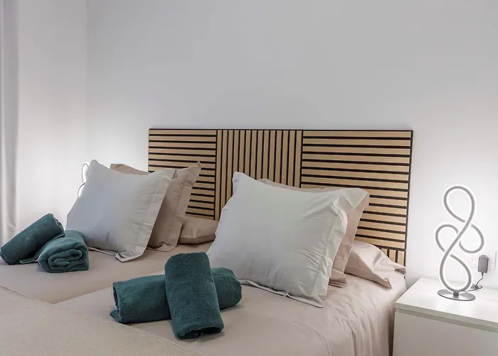 Grupo Torres De Quart Apartment *