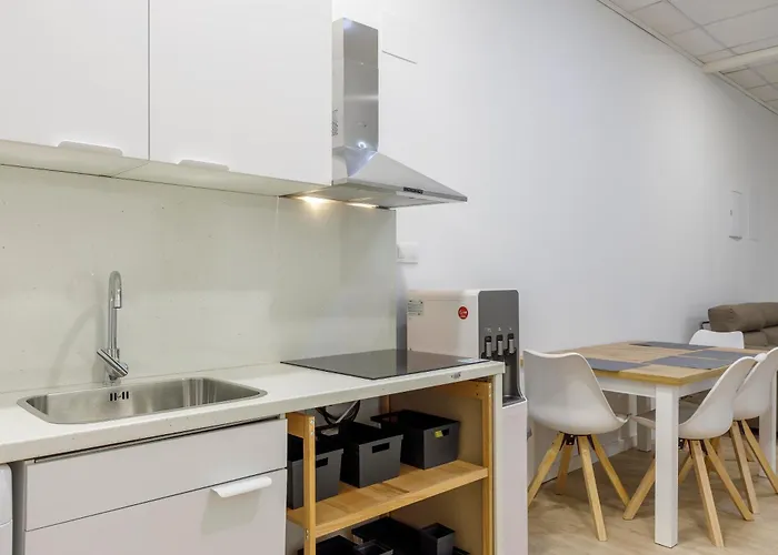 Grupo Torres De Quart Apartment